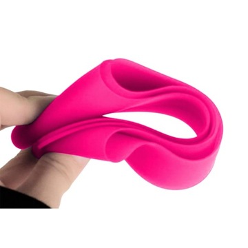 Силиконовая режущая шея с розовыми пряжками