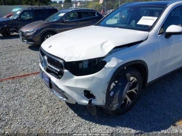 Mercedes GLC C254/X254 2025 Mercedes-Benz GLC 2025 MERCEDES-BENZ GLC 350E 4MATIC 2.0 Hybryda 201KM, zdjęcie 6