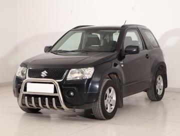 Suzuki Grand Vitara II SUV 1.6 i 16V 106KM 2006 Suzuki Grand Vitara 1.6, 4X4, Klima, zdjęcie 1