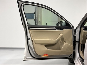 Skoda Superb III Kombi Facelifting 1.5 TSI 150KM 2020 Skoda Superb Skoda Superb Style 1.5 TSI, zdjęcie 15