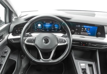 Volkswagen Golf VIII Variant 2.0 TDI 115KM 2021 Volkswagen Golf 2.0 TDI 85KW, kamera cofania, podgrzewane fotele przednie, zdjęcie 16