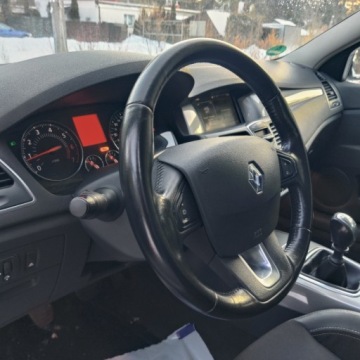 Renault Laguna III Hatchback Phase II 2.0 16v E85 eco2 140KM 2014 Renault Laguna Renault Laguna Lift 2.0b Jeden Wlasciciel LED 2.0 140KM, zdjęcie 35