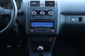 Volkswagen Touran II 1.4 TSI 140KM 2010 VW Touran 1.4 TSI, Klima, Tempomat, zdjęcie 11