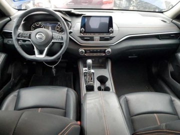 Nissan Altima V 2021 Nissan Altima NISSAN ALTIMA SR, 2021r., 2.5L 2.5 Benzyna 188KM, zdjęcie 6