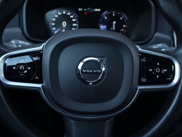 Volvo V90 II Kombi 2.0 D4 190KM 2018 Volvo V90 Cross Country D4 2.0 AWD, Serwis ASO, zdjęcie 18