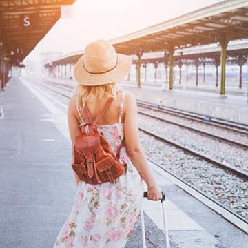 БЕЖЕВЫЙ КАЮТ ЖЕСТКИЙ БАГАЖ РУЧНАЯ КЛАДЬ WIZZ AIR 55x40x21