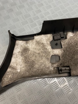 JEEP GRAND CHEROKEE WJ ПЛАСТИКОВАЯ ОБИВКА БАГАЖНИКА ЛЕВАЯ