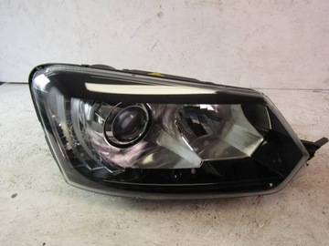 SKoda Yeti lift lampa prawa przód xenon 12-17r