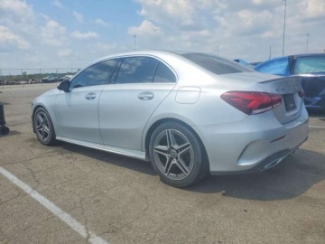 Mercedes Klasa A W177/V177 2022 Mercedes-Benz Klasa A 220 4matic 2022 2.0 Benzyna 188KM, zdjęcie 1