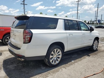 Chevrolet Suburban GMT900 2023 Chevrolet Suburban C1500 Premier 2023 5.3l 5.3 Benzyna 355KM, zdjęcie 3