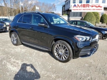 Mercedes GLE V167 2023 Mercedes-Benz GLE 2023, 2.0L, 4x4, od ubezpieczalni 2.0 Benzyna 255KM