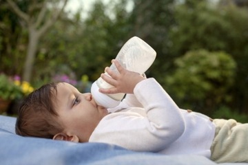 AVENT АНТИКОЛИКОВАЯ БУТЫЛКА NATURAL 3 RESPONSE 330мл