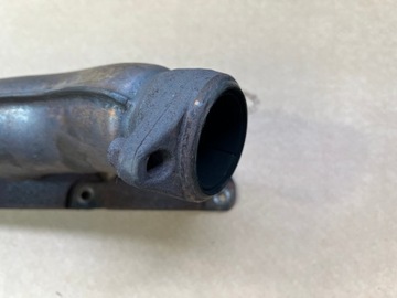 KOLEKTOR VÝFUKOVÝ LEVÝ W216 W221 5.5 V8