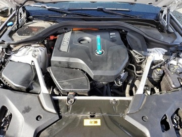 BMW Seria 5 G30-G31 2018 BMW Seria 5 2018 BMW 530E 2.0 Hybryda 248KM, zdjęcie 11