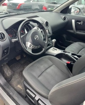 Nissan Qashqai I Crossover 2.0 140KM 2011 Nissan Qashqai 2.0 benz ,AUTOMAT,navi ,kamera ,niski pot przebieg 2.0 140KM, zdjęcie 11