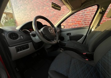 Renault Clio III Hatchback 5d 1.6 i 16V 110KM 2007 Renault Clio Automat Klima Alu Warszawa gwarancja w cenie VFVW 1.6 110KM, zdjęcie 5