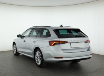 Skoda Octavia IV Kombi 1.0 TSI 110KM 2022 Skoda Octavia 1.0 TSI, Salon Polska, Klima, zdjęcie 3