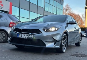 Kia Ceed III Hatchback Facelifting  1.5 T-GDI 140KM 2024 Kia Ceed MY25 Business Line 140KM 7DCT automat, dostepny od reki w Gdyni, zdjęcie 3