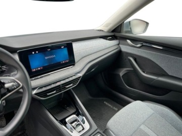 Skoda Octavia IV Liftback 2.0 TDI 150KM 2024 Skoda Octavia Octavia 2.0 TDI Selection DSG 2.0 Diesel 150KM, zdjęcie 11