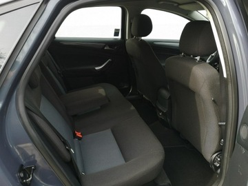 Ford Mondeo IV Hatchback 2.0 Duratec Flexifuel 145KM 2012 Ford Mondeo 2.0 145KM # Klima # Halogeny # Alu #, zdjęcie 15