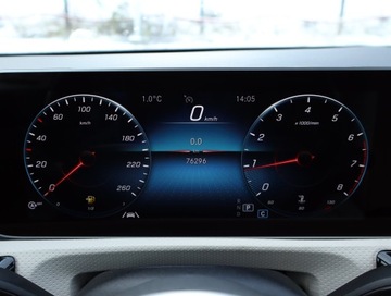 Mercedes Klasa A W177/V177 Hatchback 1.3 200 163KM 2018 Mercedes A A 200, Salon Polska, Automat, Skóra, zdjęcie 10