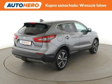 Nissan Qashqai II Crossover 1.6 DIG-T 163KM 2017 Nissan Qashqai LIFT 1.6 N-Connecta Klimatronik, zdjęcie 6