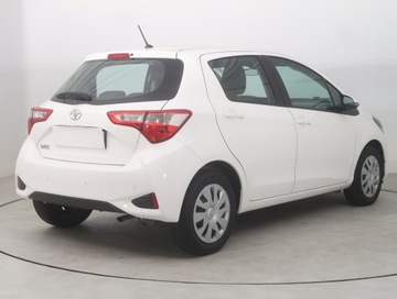 Toyota Yaris III Hatchback 5d Facelifting 2017 1.0 VVT-i 72KM 2019 Toyota Yaris 1.0 VVT-i, Salon Polska, Serwis ASO, zdjęcie 4