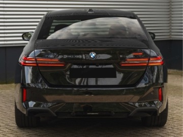 BMW Seria 5 G90-91 Touring 2.0 520d 197KM 2026 BMW Seria 5 520d xDrive Sport Sedan 2.0 (197KM) 2026, zdjęcie 2