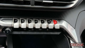 Peugeot 3008 II Crossover 1.6 BlueHDi 120KM 2017 Peugeot 3008 1.6hdi automat Navi kamera ledy bezwypadkowy zamiana 1.r.gwar, zdjęcie 31