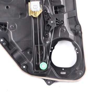 MERCEDES W176 MECHANIZMUS ZVEDÁK OKNO PRAVÝ ZADNÍ A1767304400
