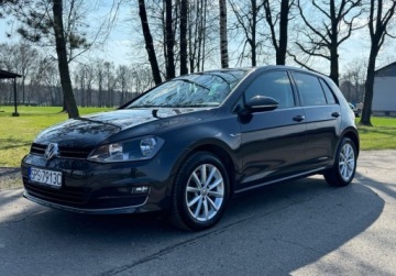 Volkswagen Golf VII Hatchback 3d 1.6 TDI BlueMotion 110KM 2015 Volkswagen Golf Bezwypadkowy, nowe sprzeglo, LOUNGE 1.6 Diesel 110KM