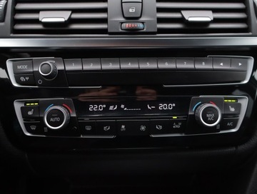 BMW Seria 3 G20-G21 Touring 2.0 320d 190KM 2019 BMW 3 320 d, 187 KM, Automat, Navi, Klima, zdjęcie 12