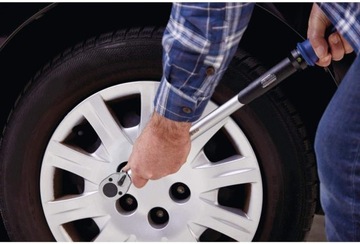 ДИНАМОМЕТРИЧЕСКИЙ КЛЮЧ ДЛЯ КОЛЕС Goodyear + 2 ГОЛОВКИ