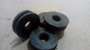 КРЕПЛЕНИЕ РЕЗИНОВЫХ ОБтекателей SUZUKI GSF 400 BADNIT