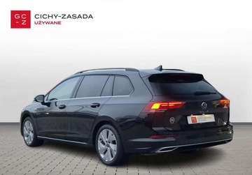 Volkswagen Golf VIII Variant 2.0 TDI 150KM 2022 Volkswagen Golf Style 2.0TDI 150KM DSG Masaz Alkantara Navi ACC Ambient Al, zdjęcie 2