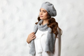 MIRIAM женский берет Черный