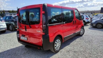 Renault Trafic II 2004 Renault Trafic 1.9D 101KM Klima Elektryka 9 Osobowy Super Stan Hak Prywatny, zdjęcie 2