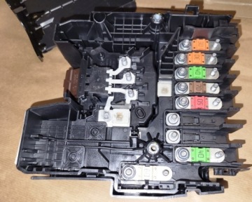 Новый оригинальный аккумуляторный модуль Citroen C4 Picasso 9675350280