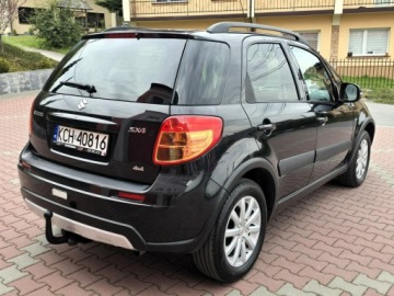 Suzuki SX4 I Hatchback Facelifting 2.0 DDiS 135KM 2011 Suzuki SX4 4x4, KlimaTronik, Nawigacja, Grzane, zdjęcie 4