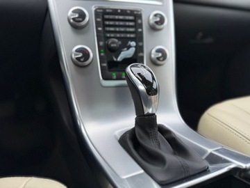 Volvo XC60 I SUV Facelifting 2.4 D4 190KM 2016 Volvo XC 60 AWD Czujniki parkowania pt nawigacja aktywny tempomat, zdjęcie 24