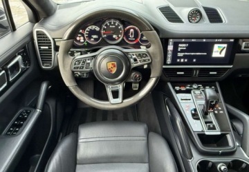 Porsche Cayenne III SUV Turbo 4.0 550KM 2019 Porsche Cayenne Porsche Cayenne 4.0 Benzyna 550KM, zdjęcie 27