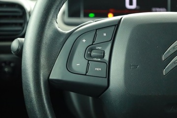 Citroen C4 Cactus Crossover Facelifting 1.2 PureTech 110KM 2019 Citroen C4 Cactus 1.2 PureTech, Salon Polska, zdjęcie 17