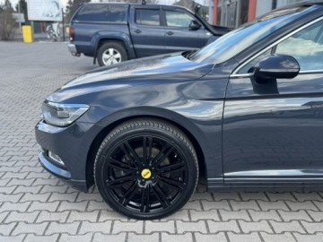 Volkswagen Passat B8 Limousine 1.6 TDI BlueMotion Technology 120KM 2016 Volkswagen Passat Virtual Cockpit*Podgrzewana kier, zdjęcie 10