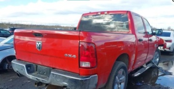 Dodge Ram IV 5.7 V8 390KM 2017 Dodge RAM 2019 6osob RAM 1500 5.7L 4x4 - KUPIONY w transporcie do Polski, zdjęcie 5