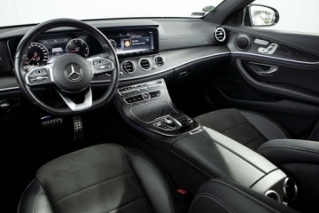 Mercedes Klasa E W213 Limuzyna 2.0 220d 194KM 2019 Mercedes-Benz Klasa E E220d 4 Matic AMG Salon Polska Autotrade Mercedes, zdjęcie 26