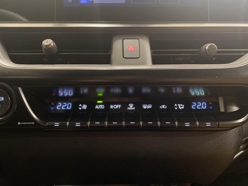 Lexus UX Crossover Facelifting 2.0 300h 199KM 2024 Lexus UX 300h Business Lexus UX 300h Business+Tech, zdjęcie 16