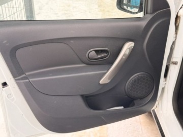 Dacia Sandero II Hatchback 5d TCe  90KM 2014 Dacia Sandero Stepway Dacia Sandero Stepway 0.9 TCe Swietny stan 90KM, zdjęcie 9