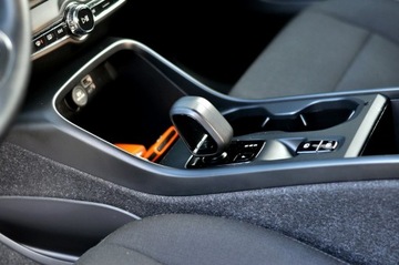 Volvo XC40 Crossover Facelifting 1.5 T2 129KM 2022 Volvo XC 40 1,5 Benzyna 130KM_T2_R Design_Full, zdjęcie 12