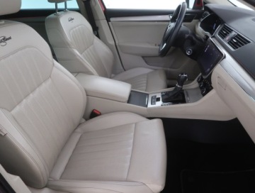 Skoda Superb III Liftback Facelifting 2.0 TSI 190KM 2020 Skoda Superb 2.0 TSI, Salon Polska, Serwis ASO, zdjęcie 8