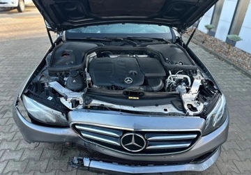 Mercedes Klasa E W213 Kombi 2.0 220d 194KM 2019 Mercedes-Benz Klasa E 2.0D EQ Power 306KM 2019r. auto zarejestrowane i ube, zdjęcie 8